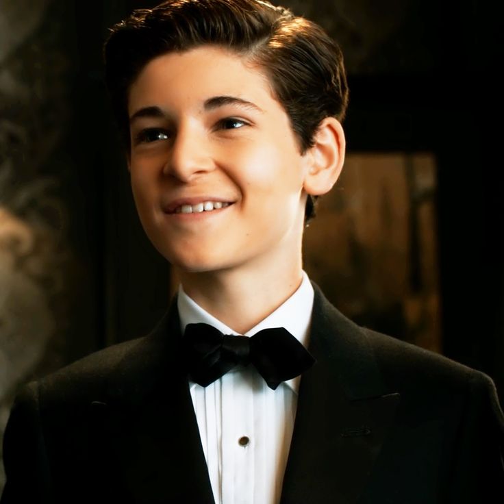 David Mazouz Breaking News! Born The Six of Diamonds!