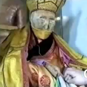 160 y.o. Buddhist Lama Died 85 Years Ago And Still Alive