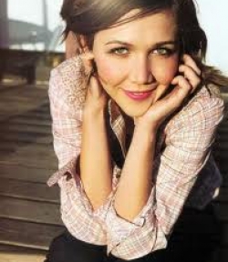 Maggie Gyllenhaal: Born the Four of Clubs!